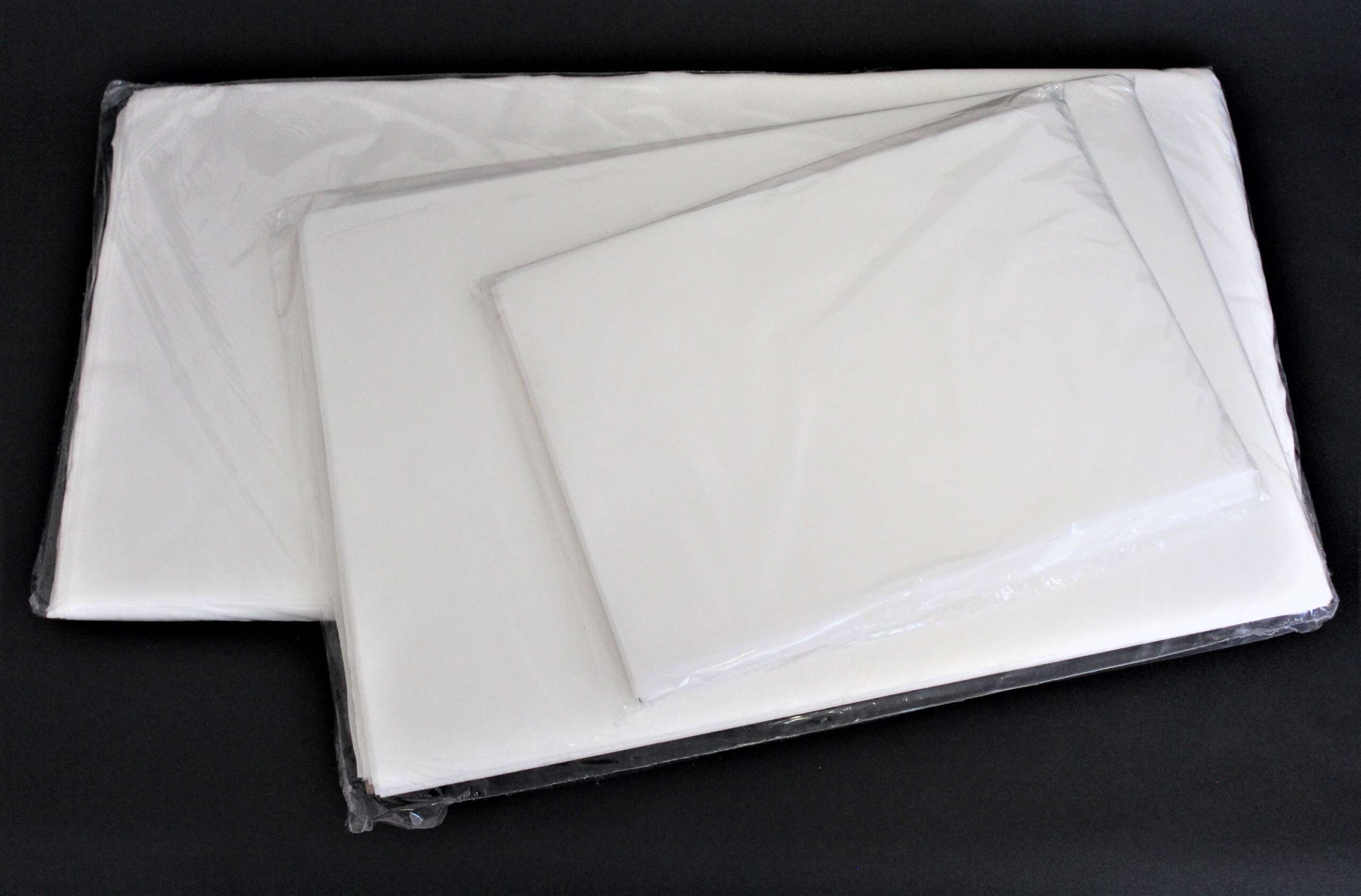 Luxury-disposable towel white